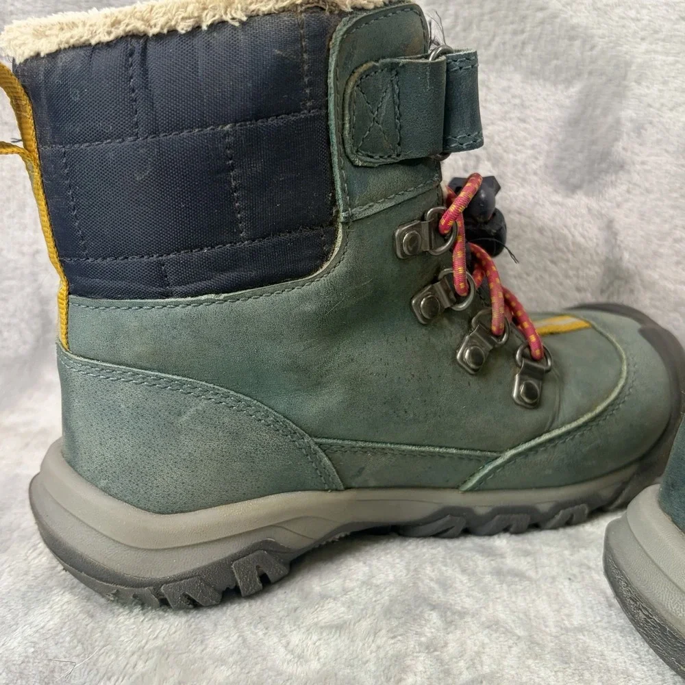 KEEN Kids Winter‎ Boots Size 10 Teal Green Insulated Fleece Lined Snow